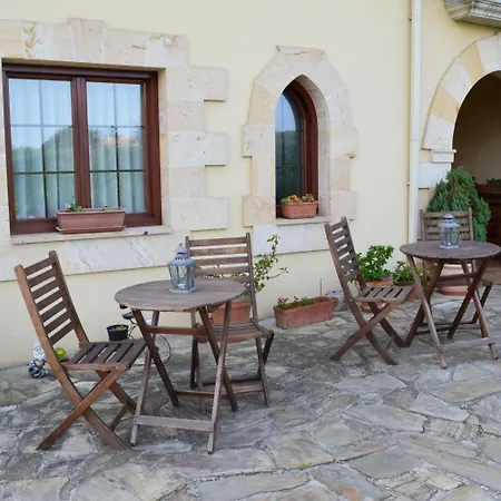 El Jardin Πανδοχείο 3*
