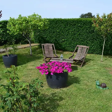 El Jardin Сантильяна-дель-Мар